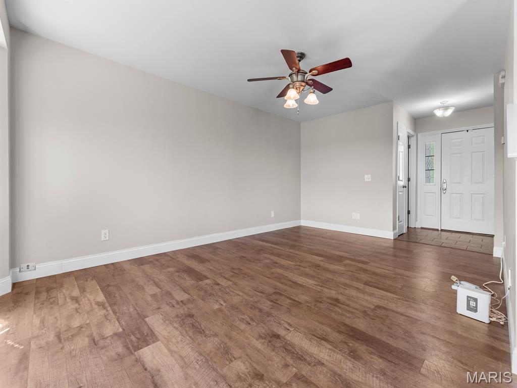 Valley Oaks 01 - Residential