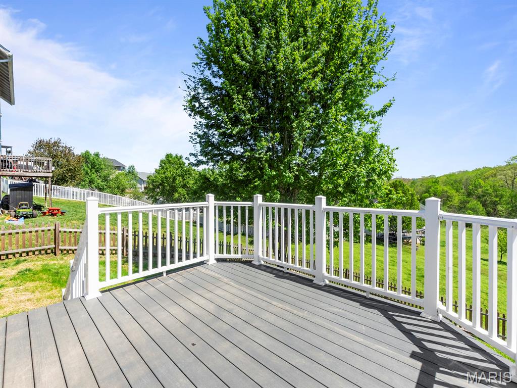 Valley Oaks 01 - Residential