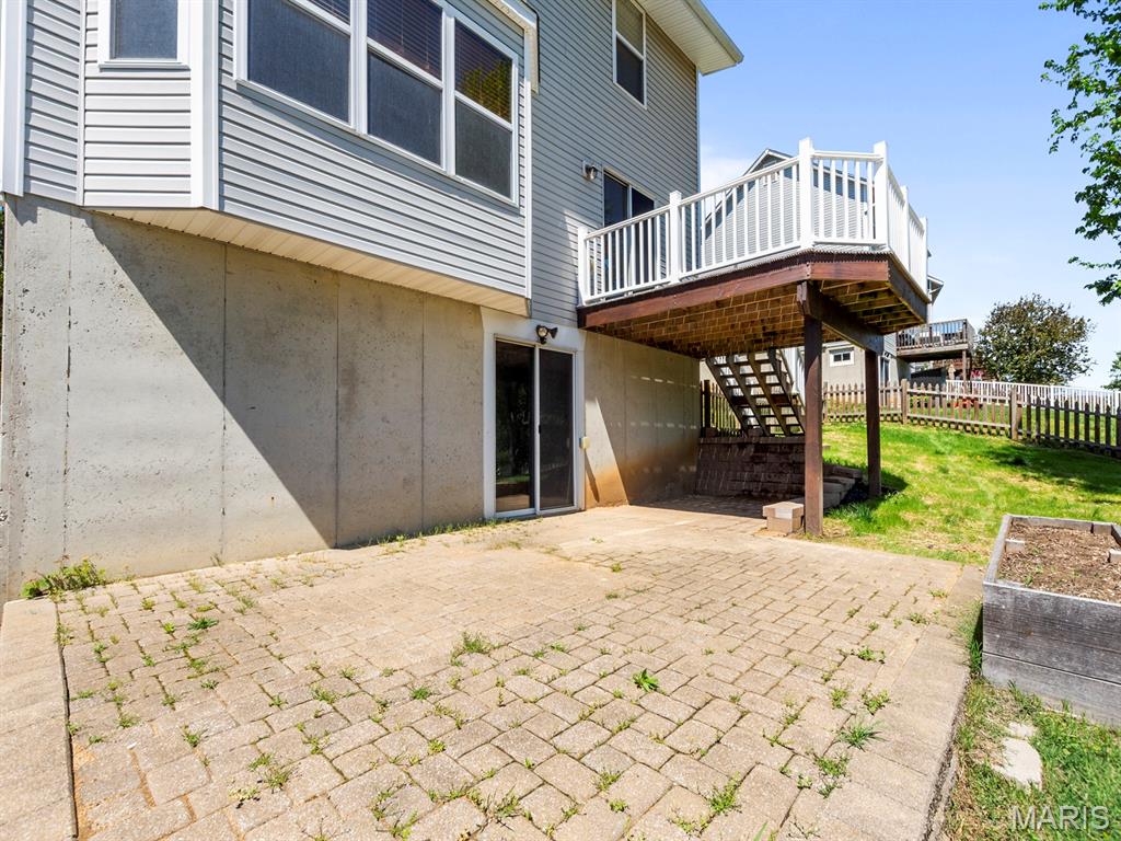 Valley Oaks 01 - Residential