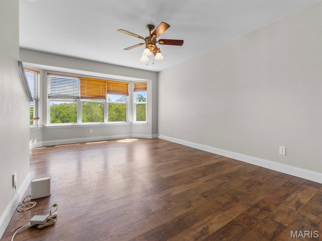 Valley Oaks 01 - Residential