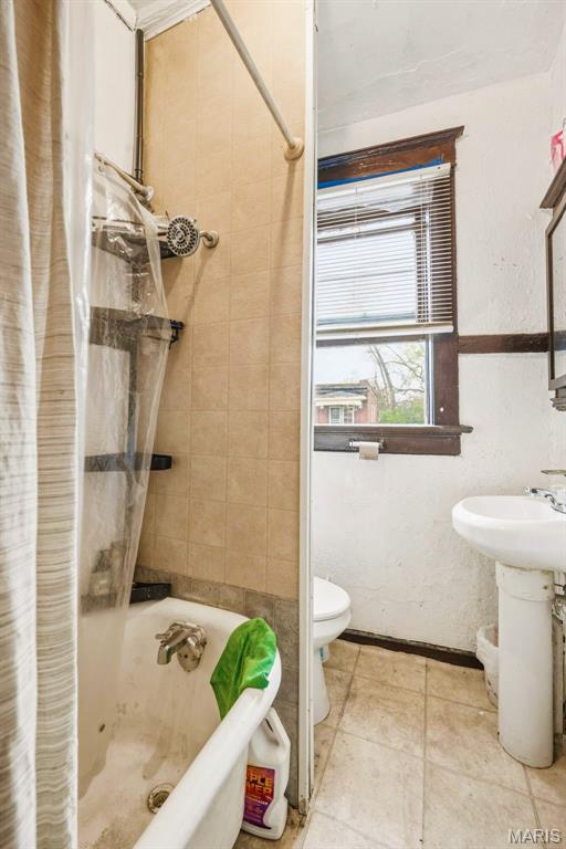 St Louis U Tr Add - Residential Income