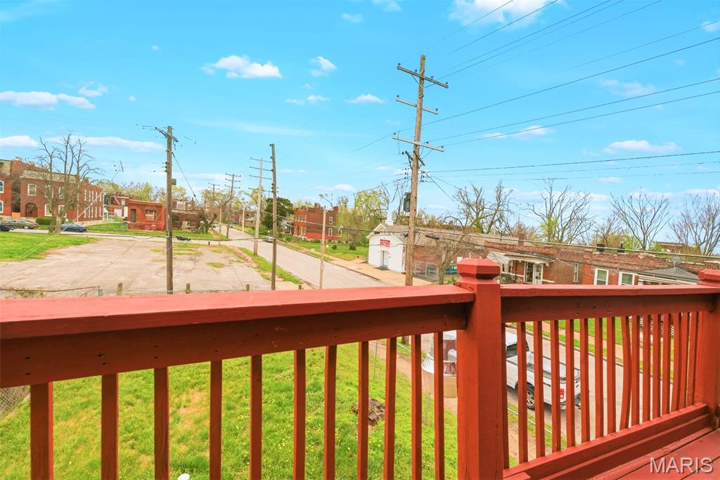 St Louis U Tr Add - Residential Income