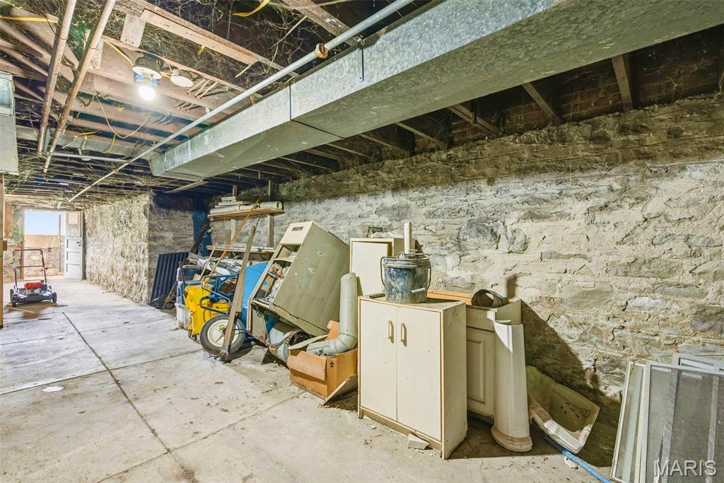 St Louis U Tr Add - Residential Income