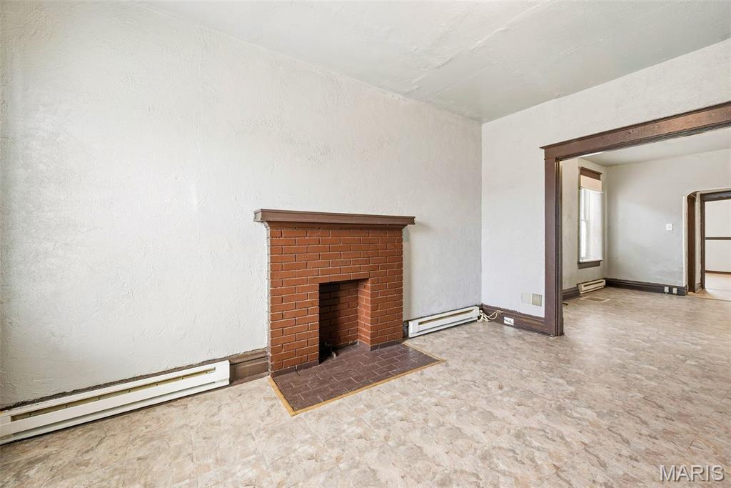 St Louis U Tr Add - Residential Income