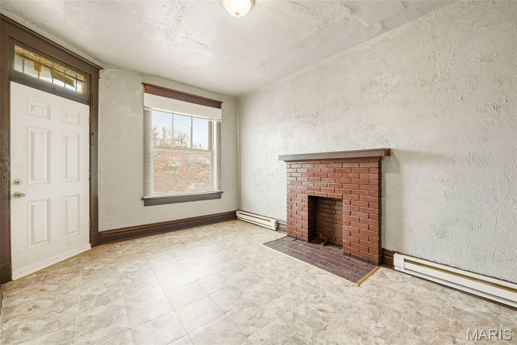 St Louis U Tr Add - Residential Income