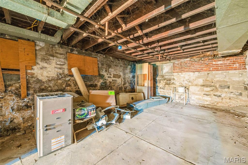 St Louis U Tr Add - Residential Income