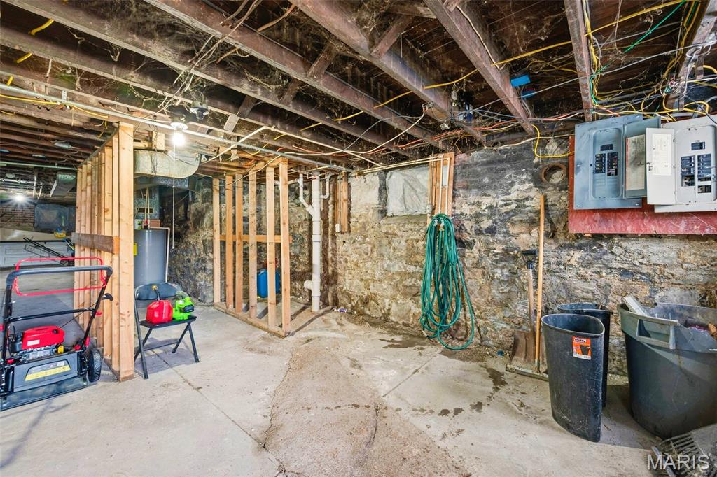 St Louis U Tr Add - Residential Income