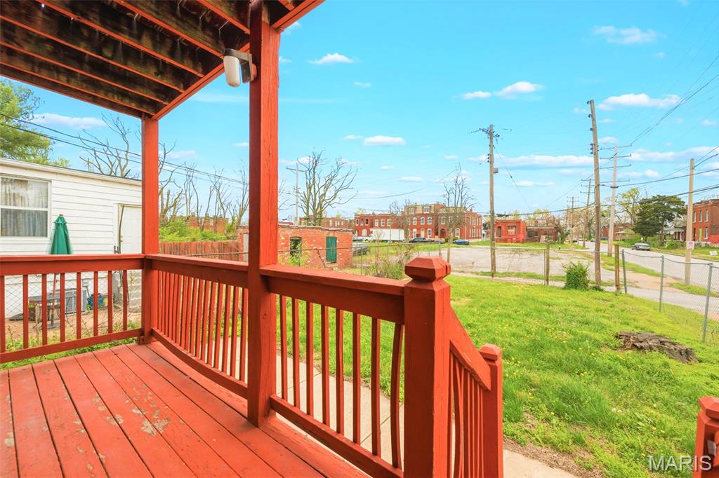 St Louis U Tr Add - Residential Income