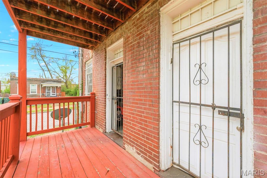 St Louis U Tr Add - Residential Income