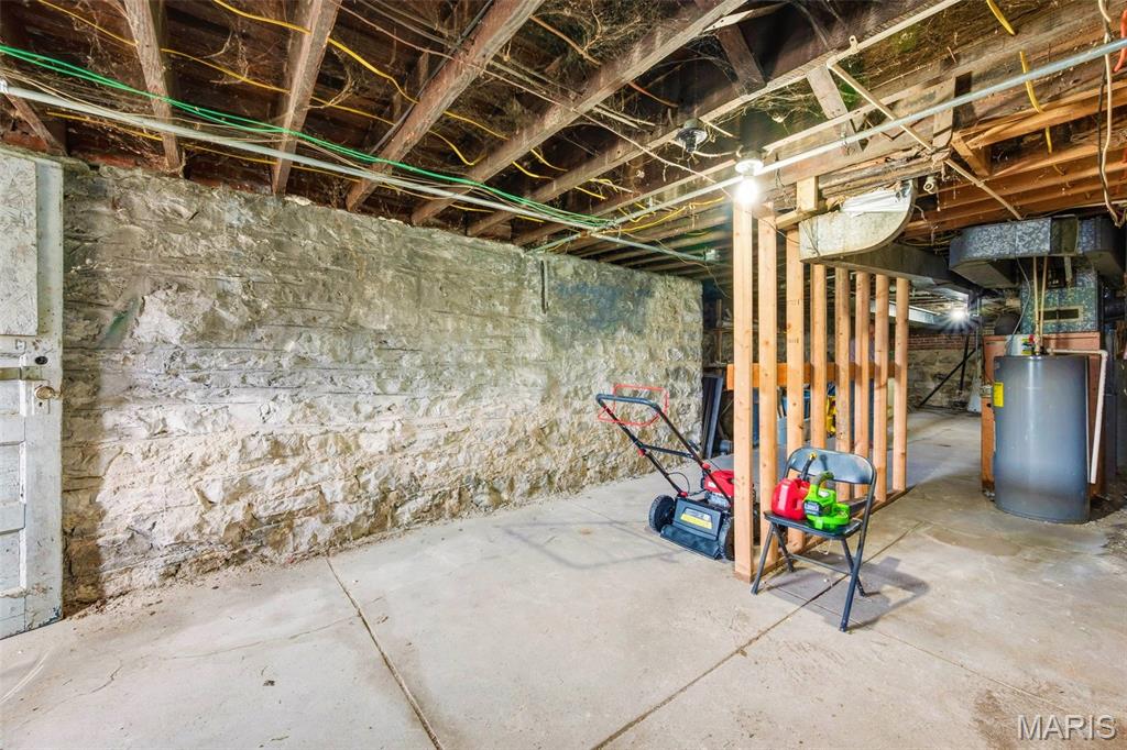 St Louis U Tr Add - Residential Income