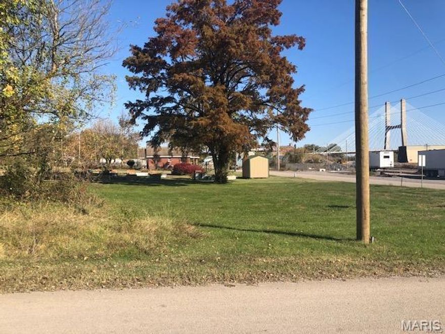 .34 Acre corner double lot.  Currently zoned M2 (Heavy Industrial)  See Plat in assoc. docs

****This property is agent owned**** Location: City