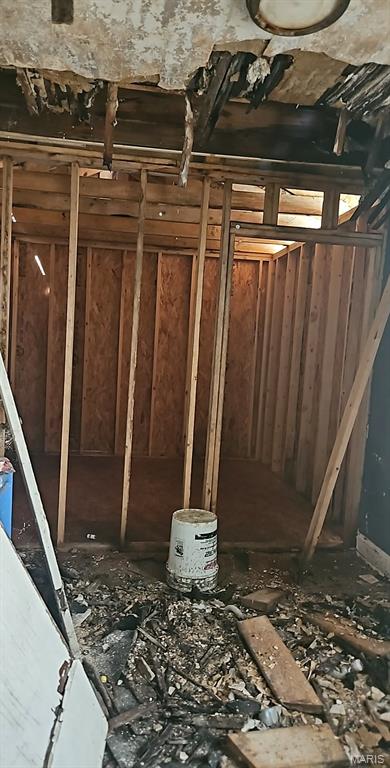 West Walnut Manor - Residential