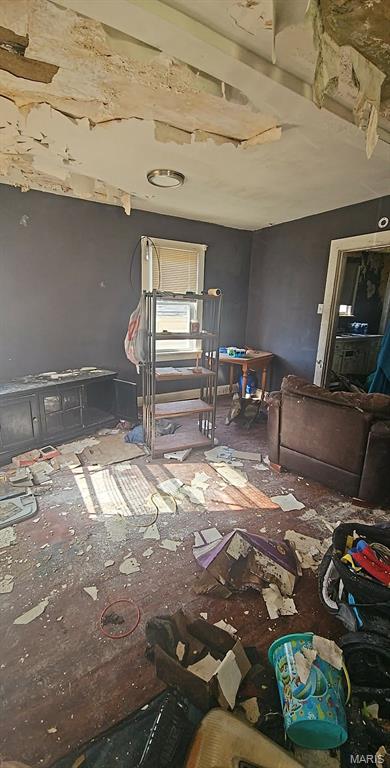 West Walnut Manor - Residential