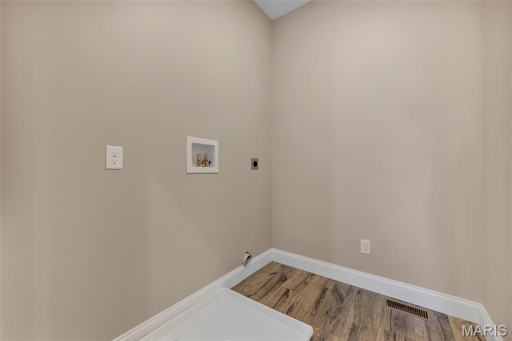 Courtyards at Barathaven - Residential