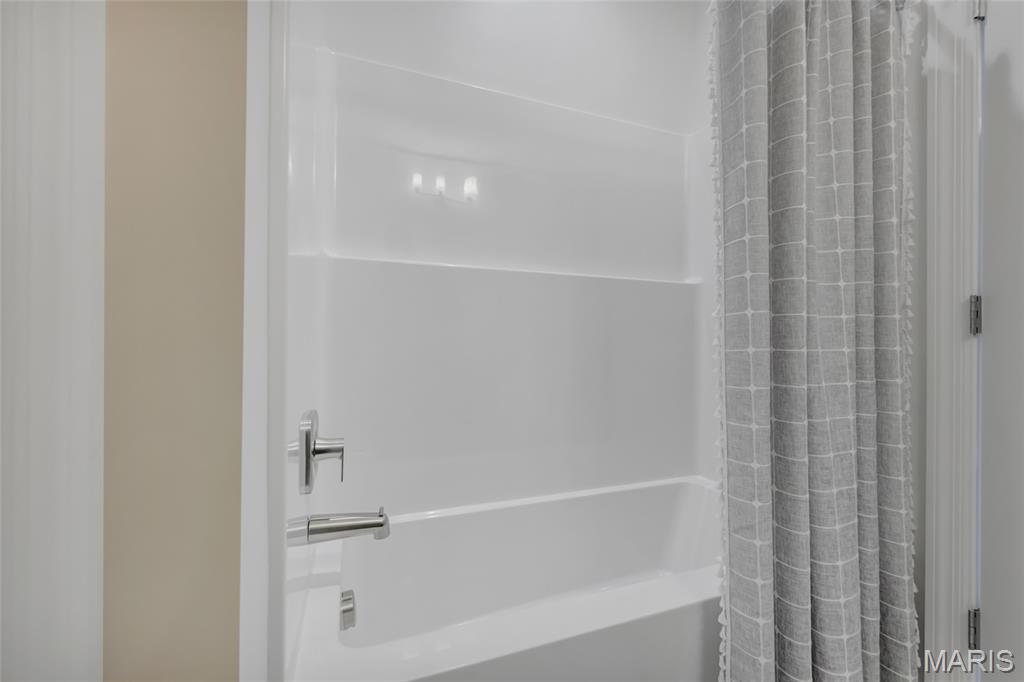 Courtyards at Barathaven - Residential