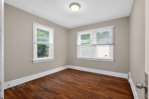 Tiny photo for 21 Robert Avenue, St Louis, MO 63135 (MLS # 26026846)