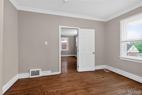 Tiny photo for 21 Robert Avenue, St Louis, MO 63135 (MLS # 26026846)