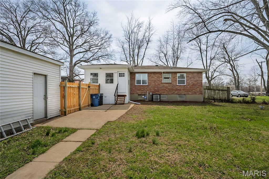 GREENWAY ACRES LOT 20 - Residential