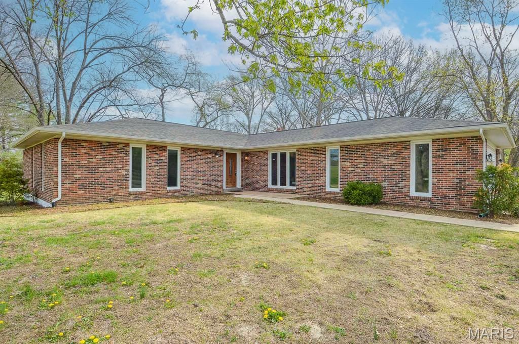 Photo of 1980 Highway N, Pacific, MO 63069 (MLS # 26020206)