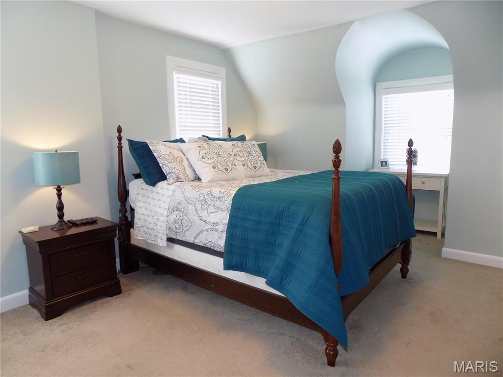 St Louis, Missouri 63122, United States, 4 Bedrooms Bedrooms, ,2 BathroomsBathrooms,Residential,Active,23695