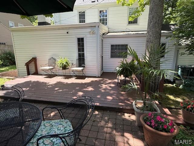 St Louis, Missouri 63122, United States, 4 Bedrooms Bedrooms, ,2 BathroomsBathrooms,Residential,Active,23695