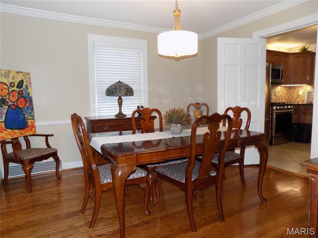 St Louis, Missouri 63122, United States, 4 Bedrooms Bedrooms, ,2 BathroomsBathrooms,Residential,Active,23695