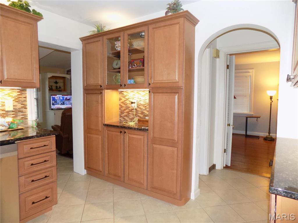 St Louis, Missouri 63122, United States, 4 Bedrooms Bedrooms, ,2 BathroomsBathrooms,Residential,Active,23695