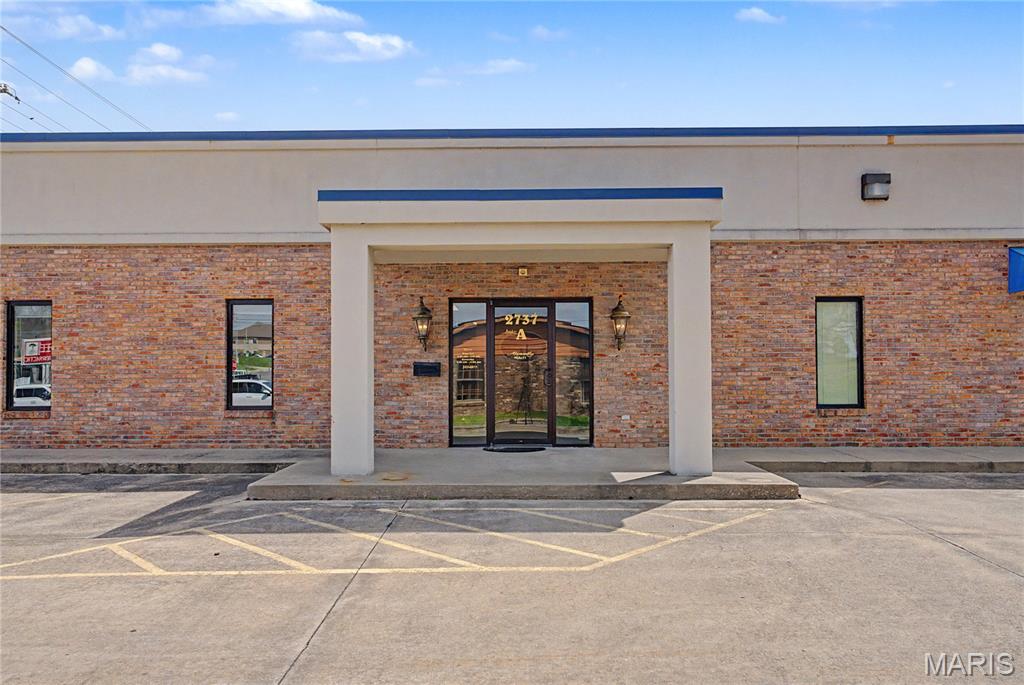 Chrisemma - Commercial Lease