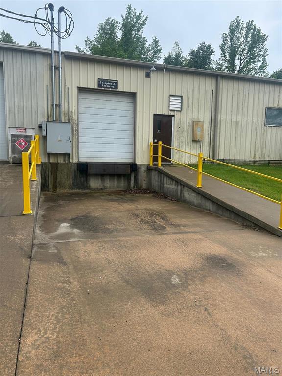 107 E Industrial Drive