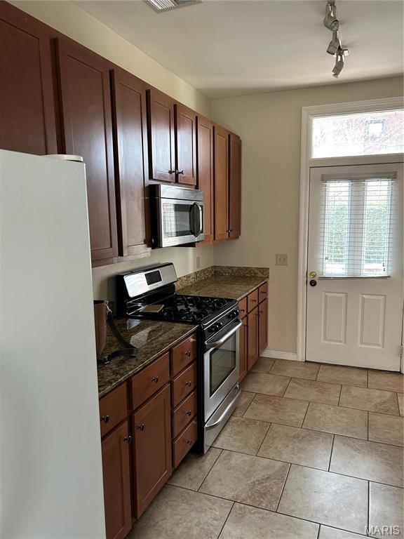 Wotkas 03 Amd Add - Residential Lease