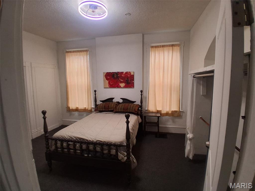 Lucas & Hunt Add - Residential Income