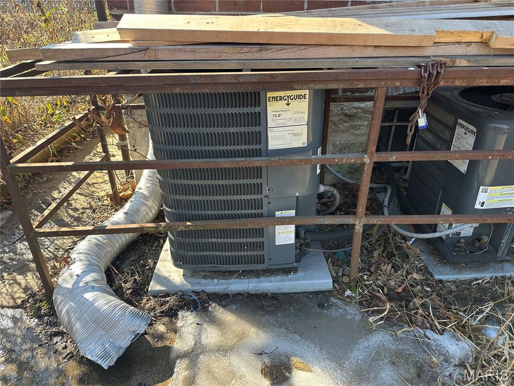 Lucas & Hunt Add - Residential Income