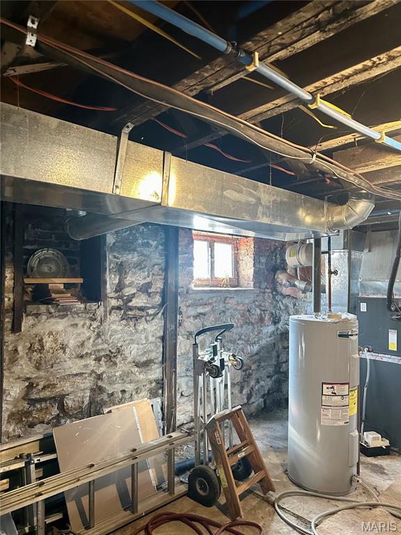 Lucas & Hunt Add - Residential Income