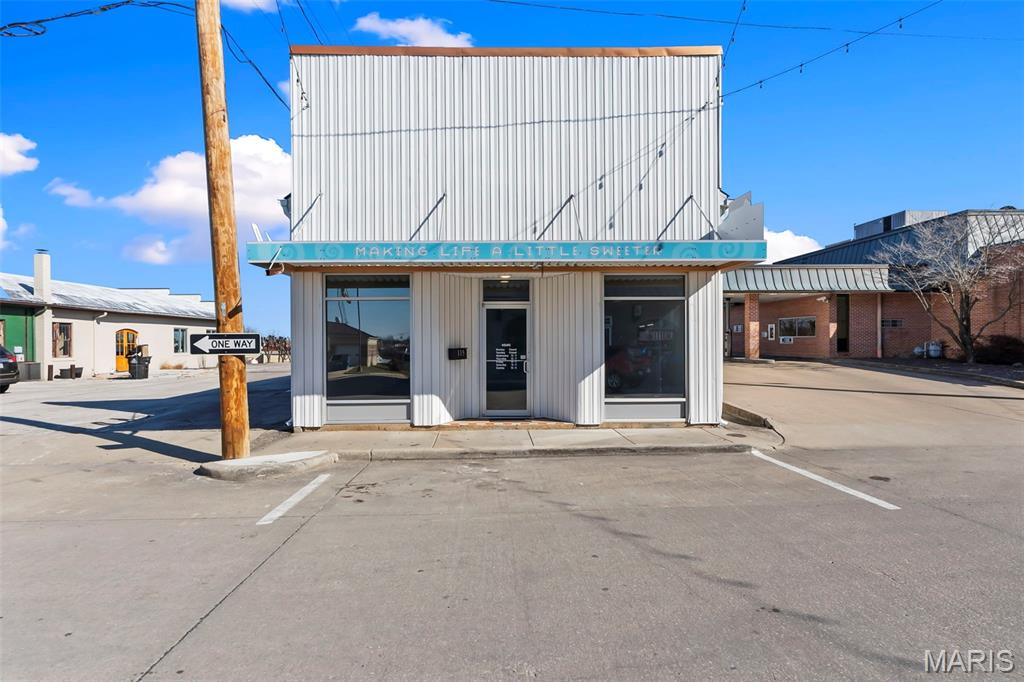 City/Perryville - Commercial Sale
