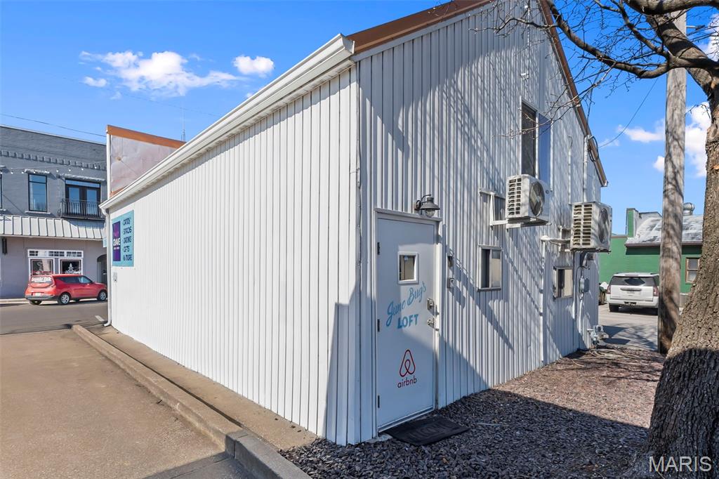 City/Perryville - Commercial Sale