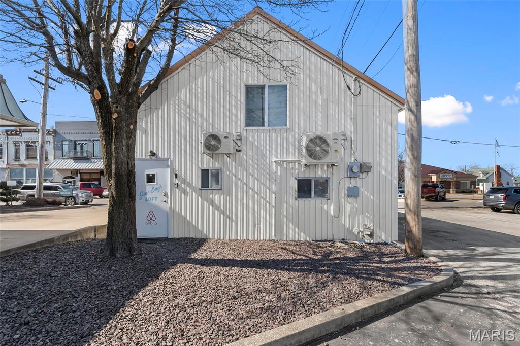 City/Perryville - Commercial Sale