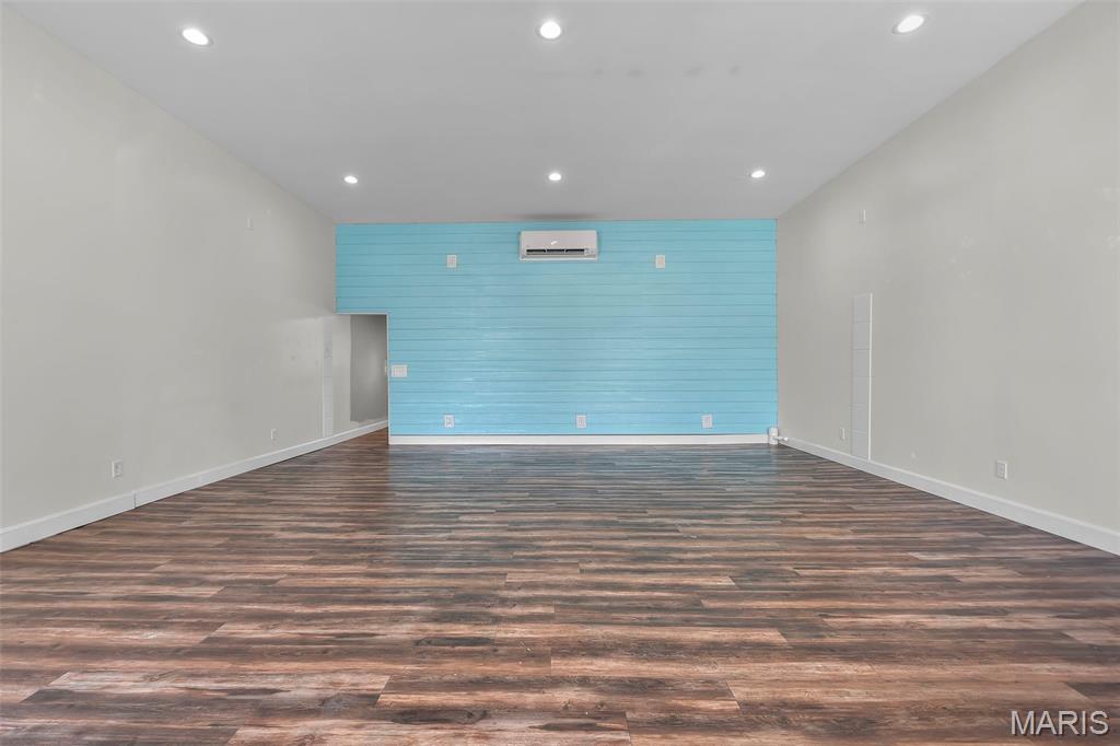 City/Perryville - Commercial Sale