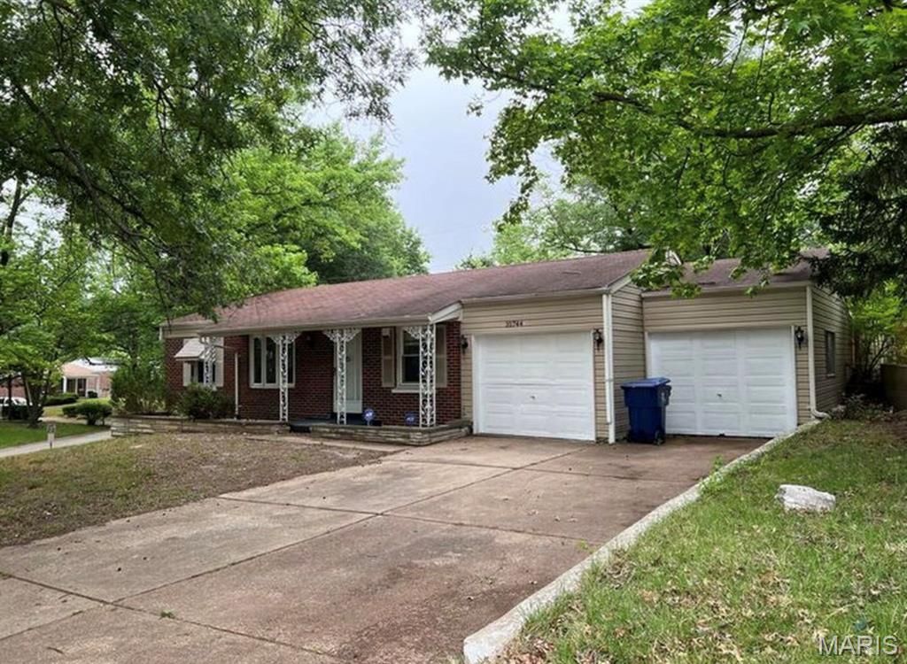 Photo of 10744 Alliance Drive, Dellwood, MO 63136 (MLS # 26024711)