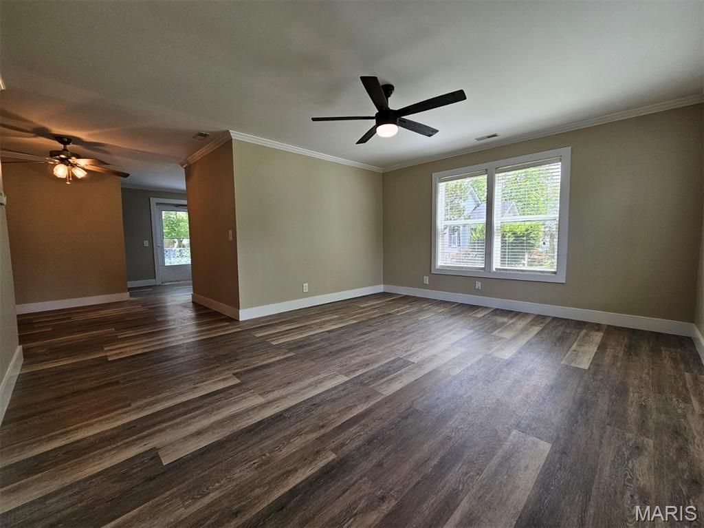Photo of 113 Driskell Street, Oran, MO 63771 (MLS # 26026368)