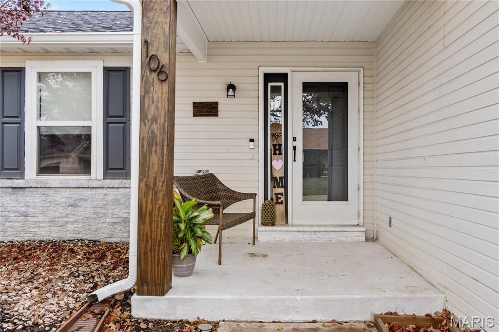 Photo of 106 Mount Olympus Court, St Peters, MO 63376 (MLS # 25077272)