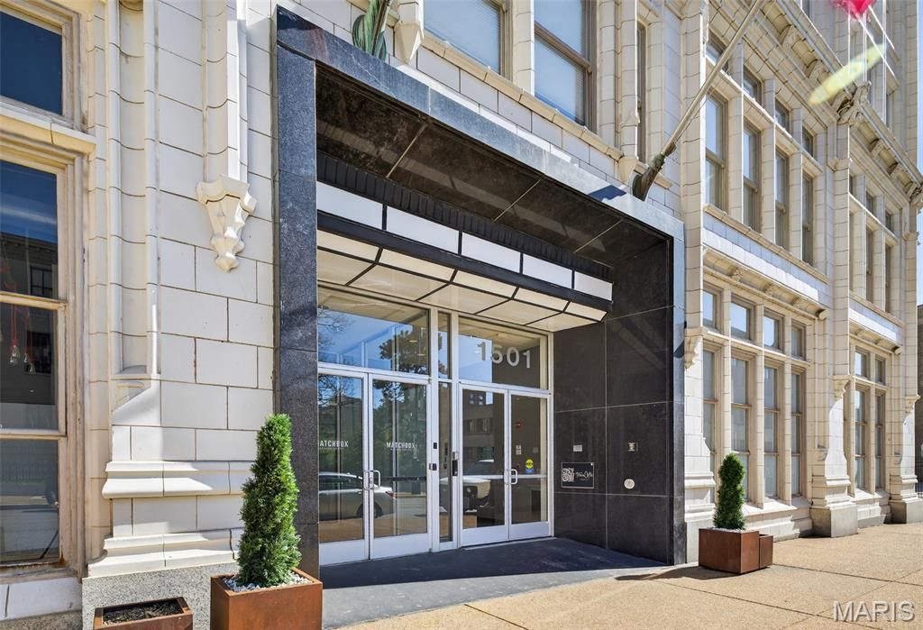 Photo of 1501 Locust Street #202, St Louis, MO 63103 (MLS # 26019996)