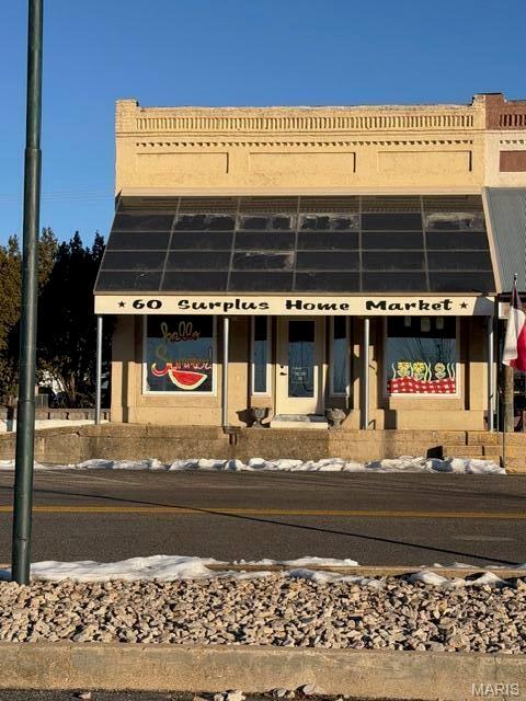 Pollocks Add - Commercial Sale