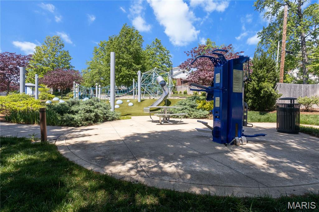 Gratiot League Square - Residential