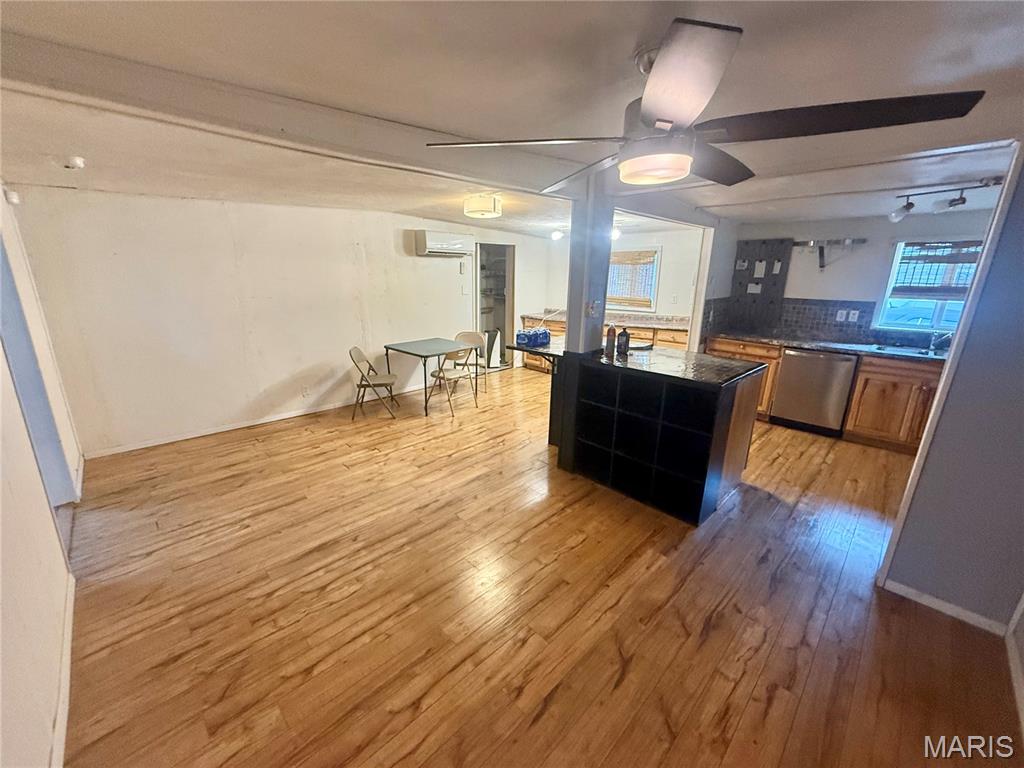 holiday shores - Residential
