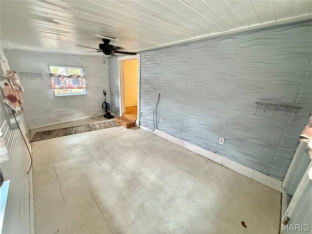 holiday shores - Residential