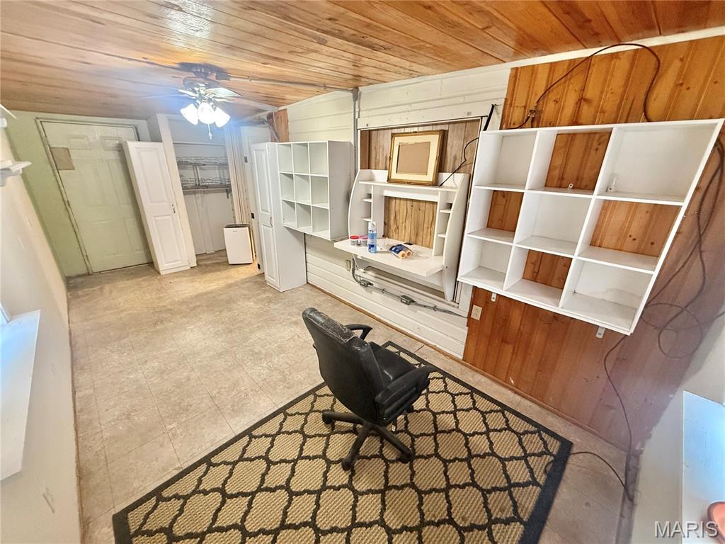 holiday shores - Residential