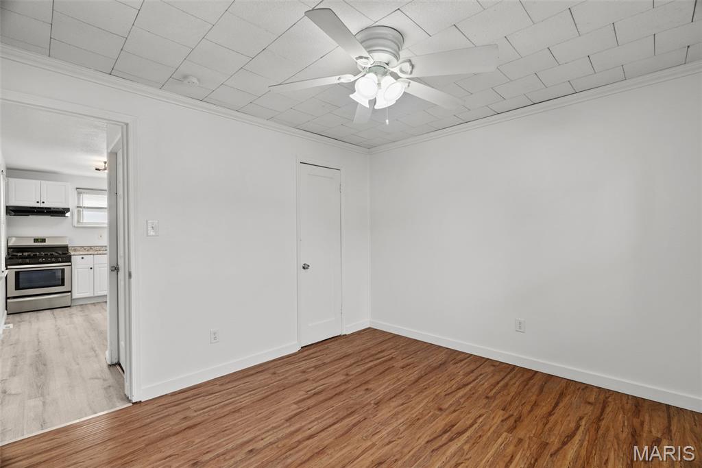 Leondale Terrace - Residential