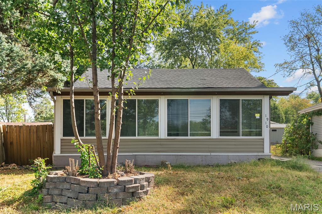 Leondale Terrace - Residential