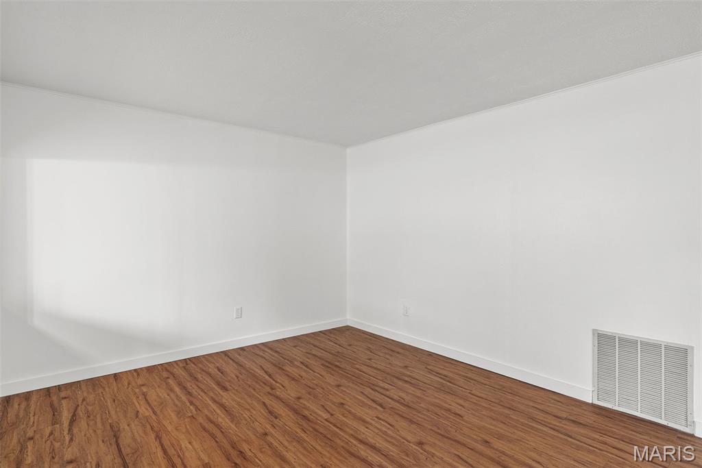 Leondale Terrace - Residential