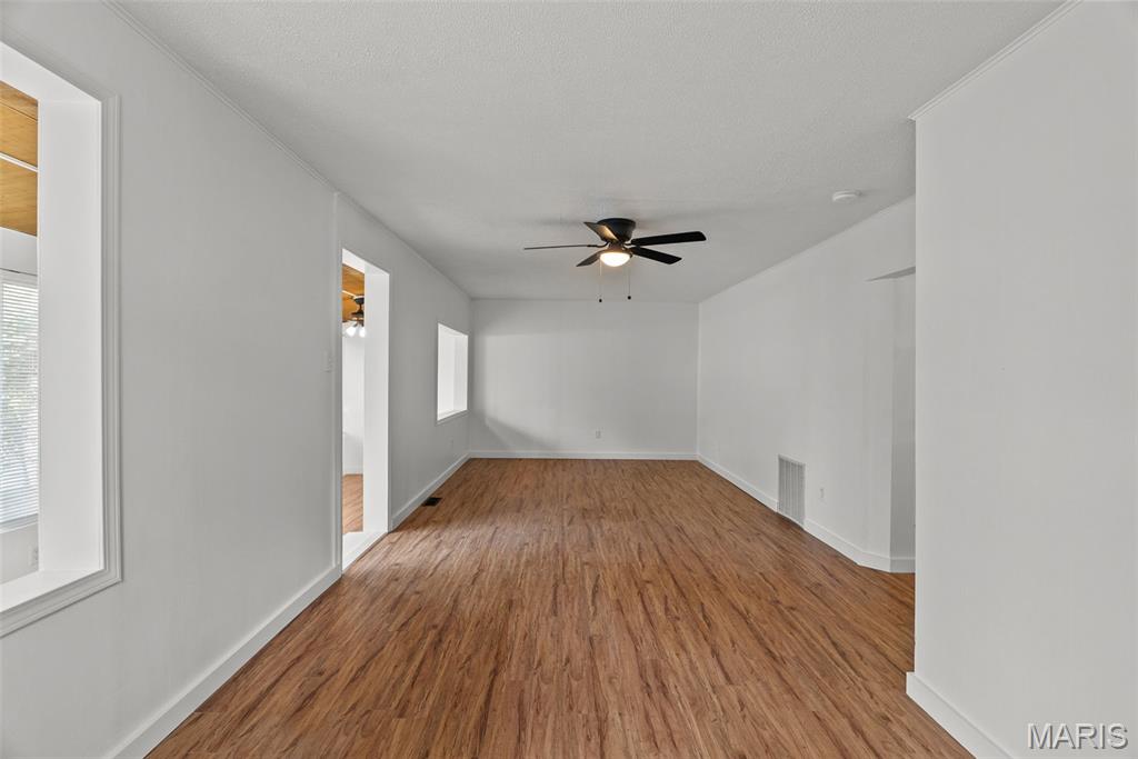 Leondale Terrace - Residential